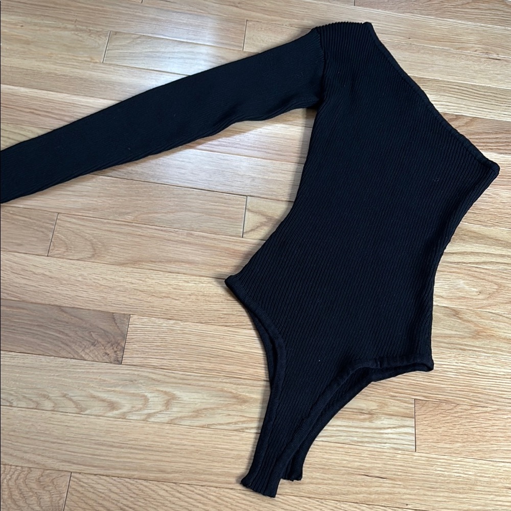 Missguided Black Bodysuit Long Sleeve Sleek Design